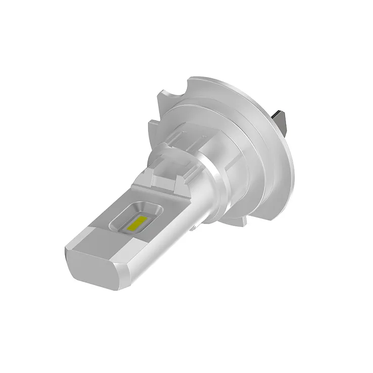 A detailed look at the Z22-H7 bulb's fanless construction, which provides silent, maintenance-free heat dissipation for superior stability and durability.